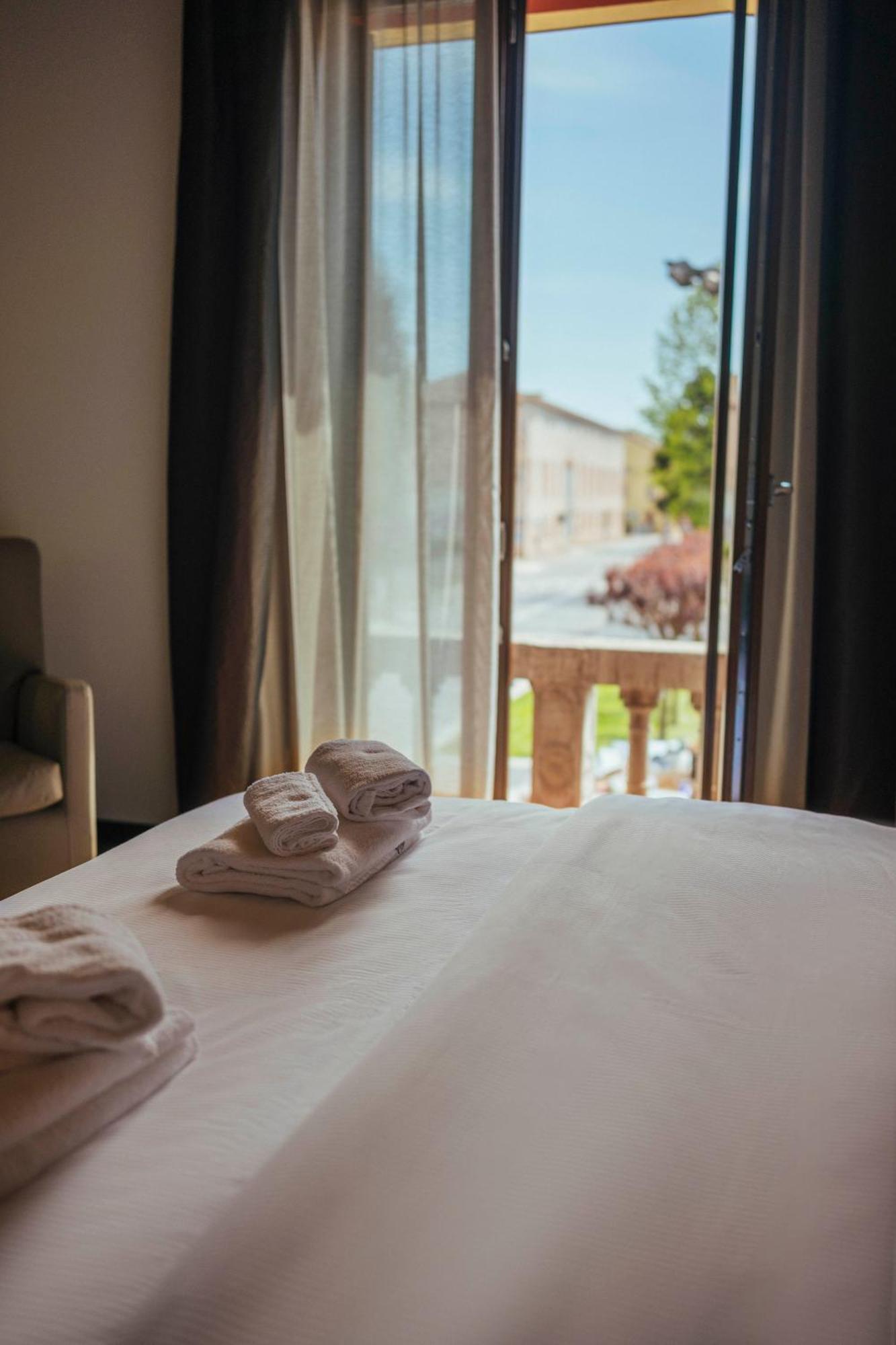 Hotel Palazzo Paradiso Meduna di Livenza Eksteriør billede